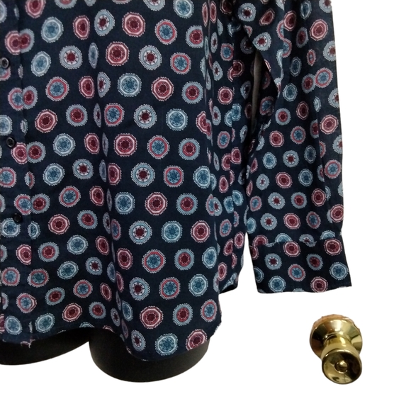 Artisan NY Blue Medallion Print Long Sleeve Button Down Shirt size XL - Picture 15 of 16